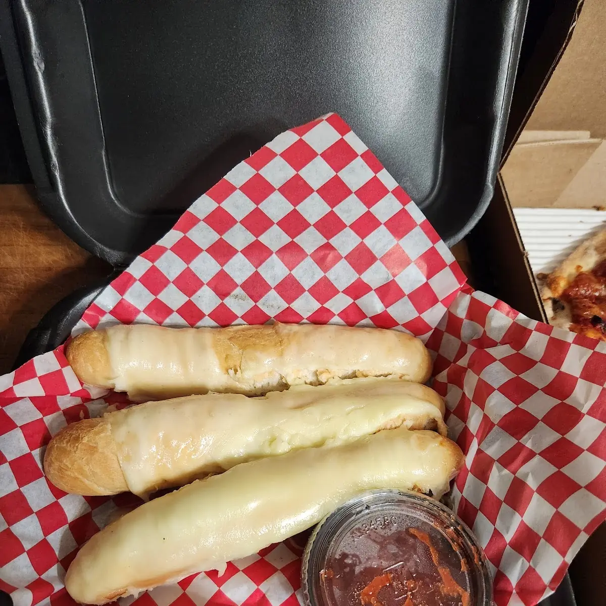Garlic Cheese Sticks
