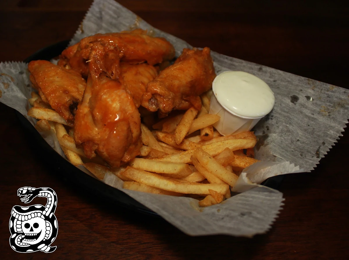 Chicken Wing Combo