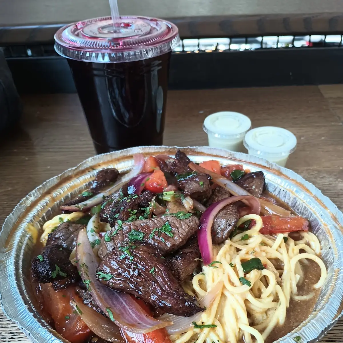 Tallarín Saltado Steak