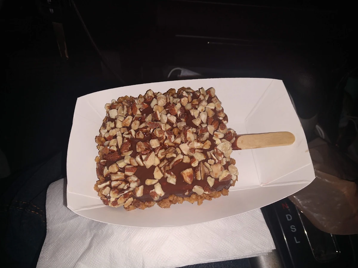 Vanilla Dipped Chocolate Bars with Almond Crunch