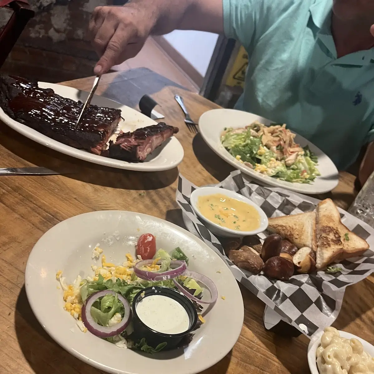 Yardhouse BBQ Plate