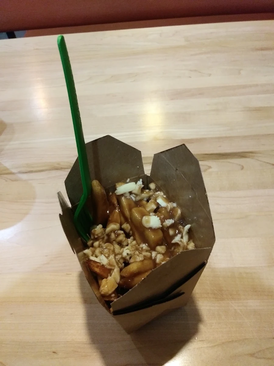Mini Classic Poutine