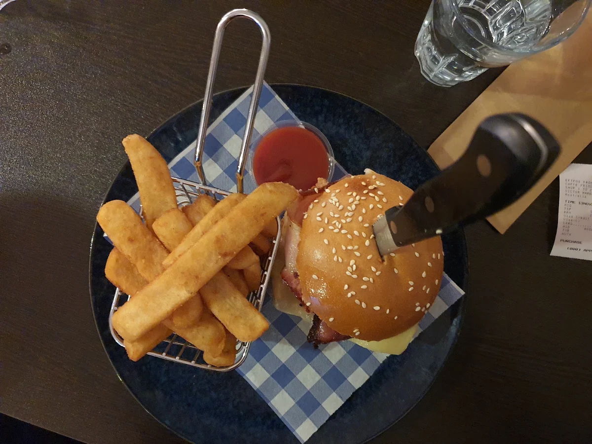 Southwest Chicken Burger, Caffe Primo