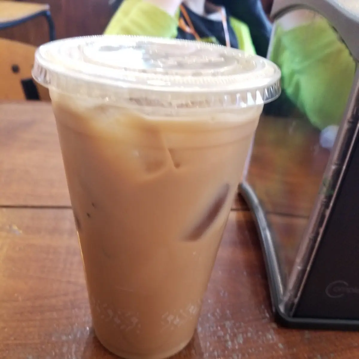 Iced Vanilla Latte
