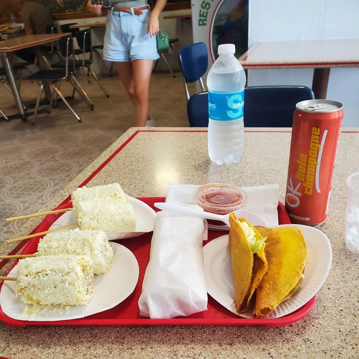Tacos De Pernil Con Mazorcas Con Queso Fresco