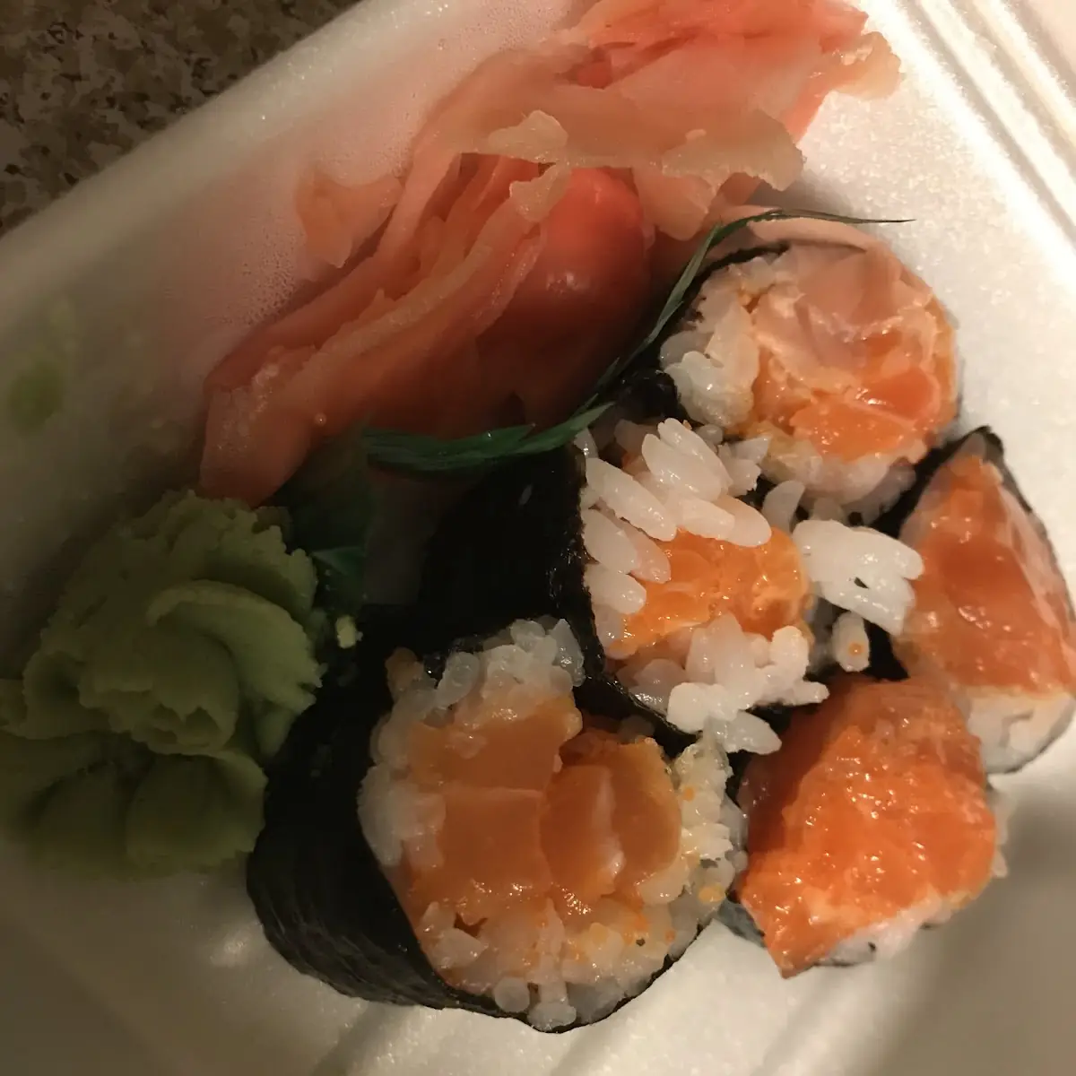 Spicy Salmon Roll