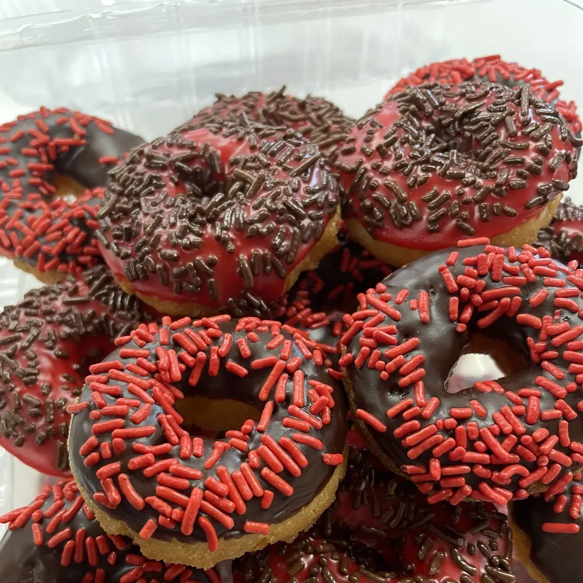 Mini Donuts Chocolate Sprinkles Red