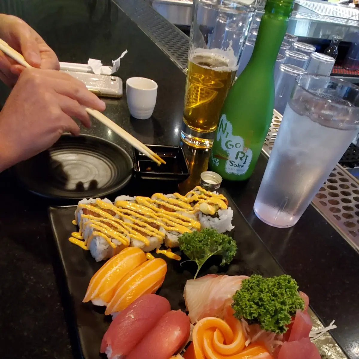 Sushi Sashimi Dinner