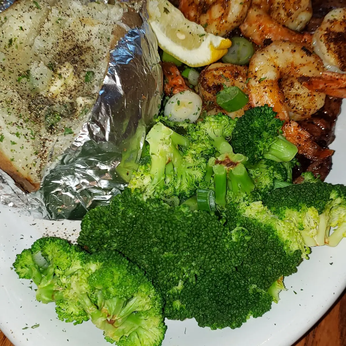 Who Dat Shrimp Salad
