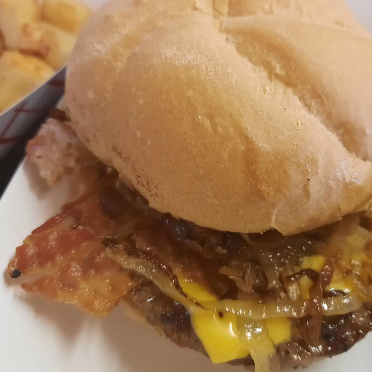 Bacon Cheeseburger