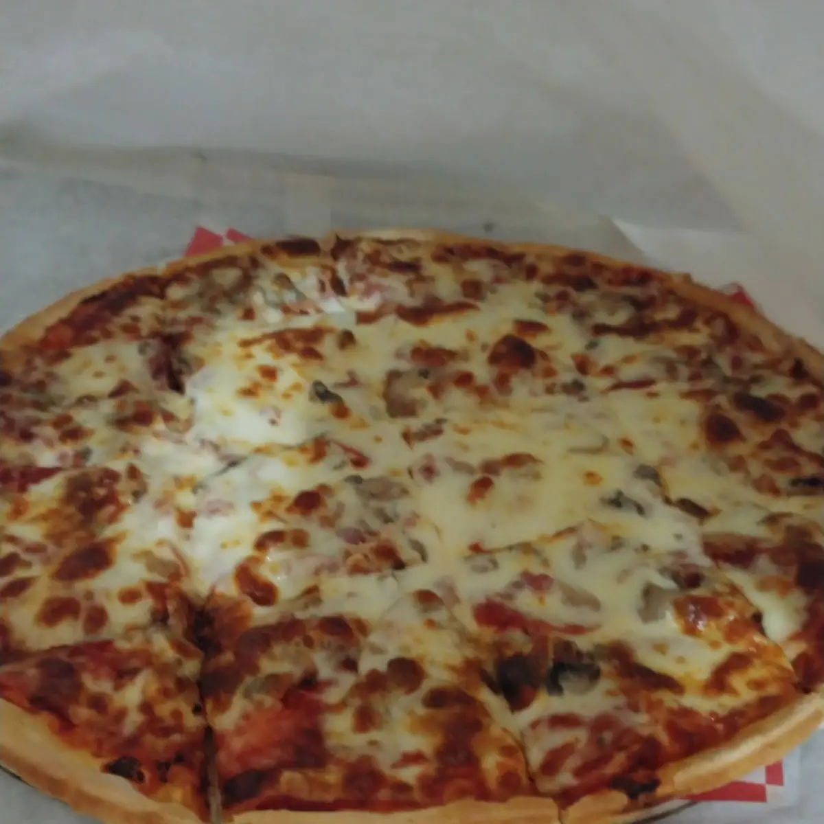 16 Pepperoni Mushroom Bacon Pizza