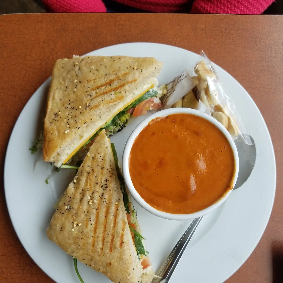 Veggie Sandwich with Tomato Soup