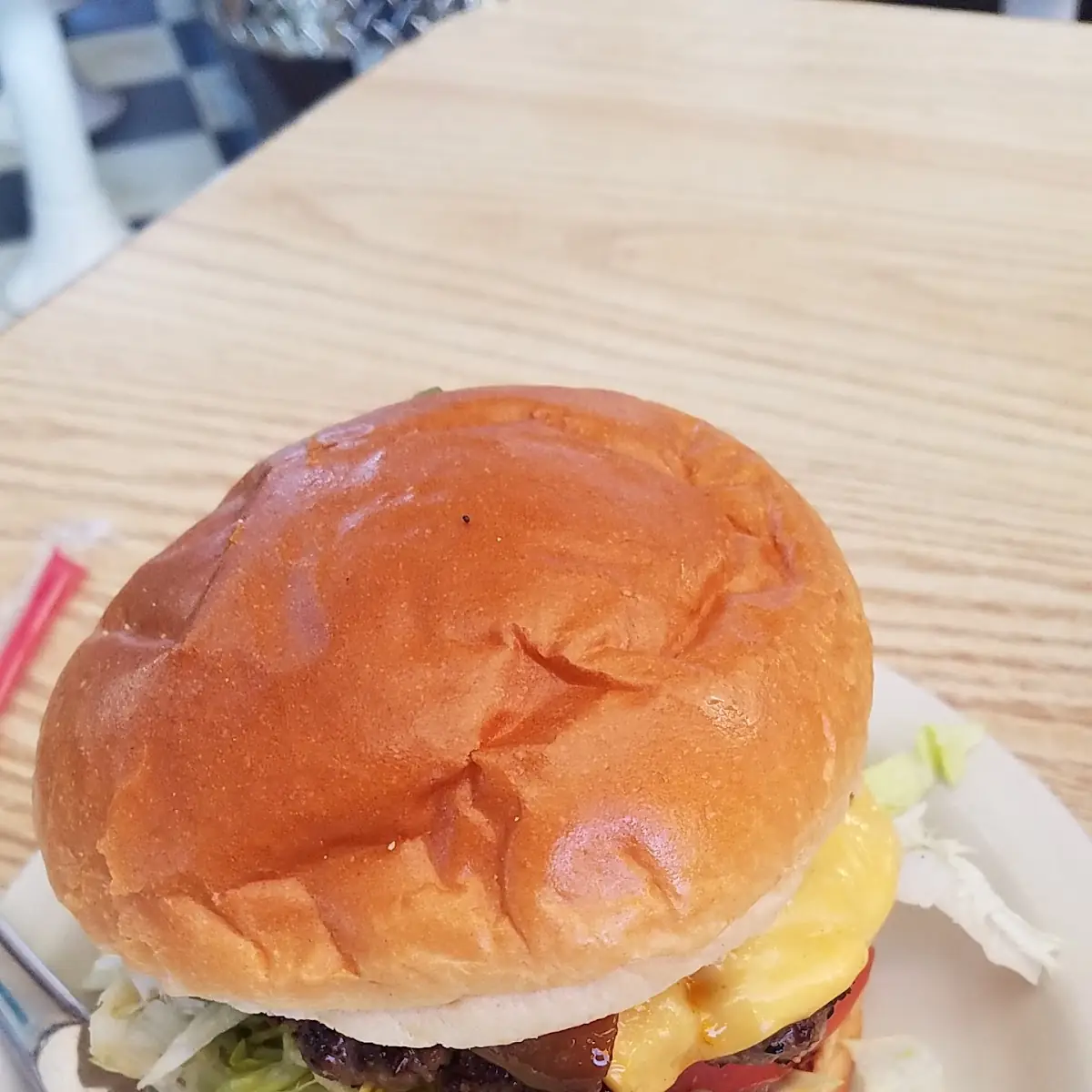 Big Ben Double Cheeseburger