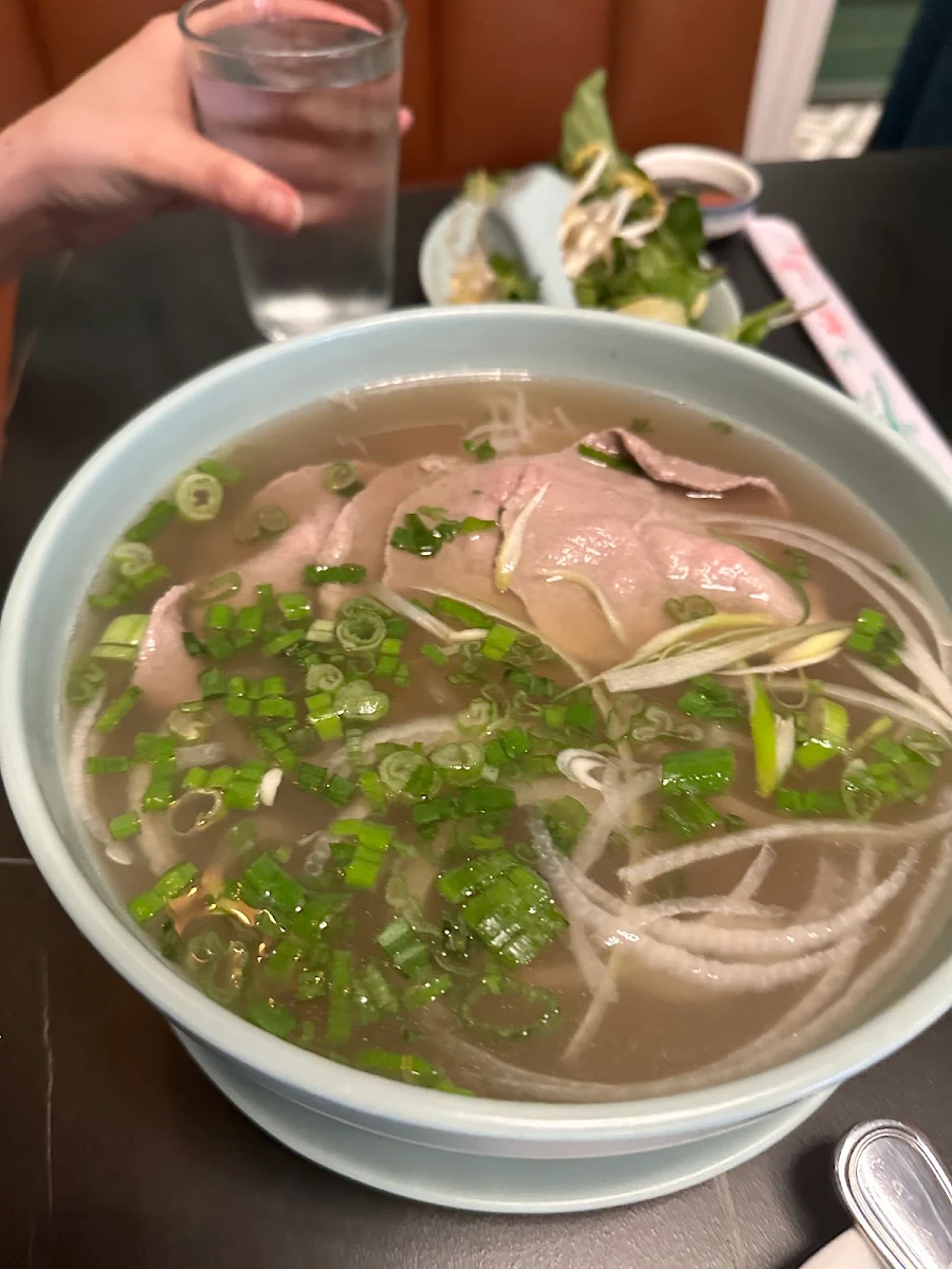 Pho Tai