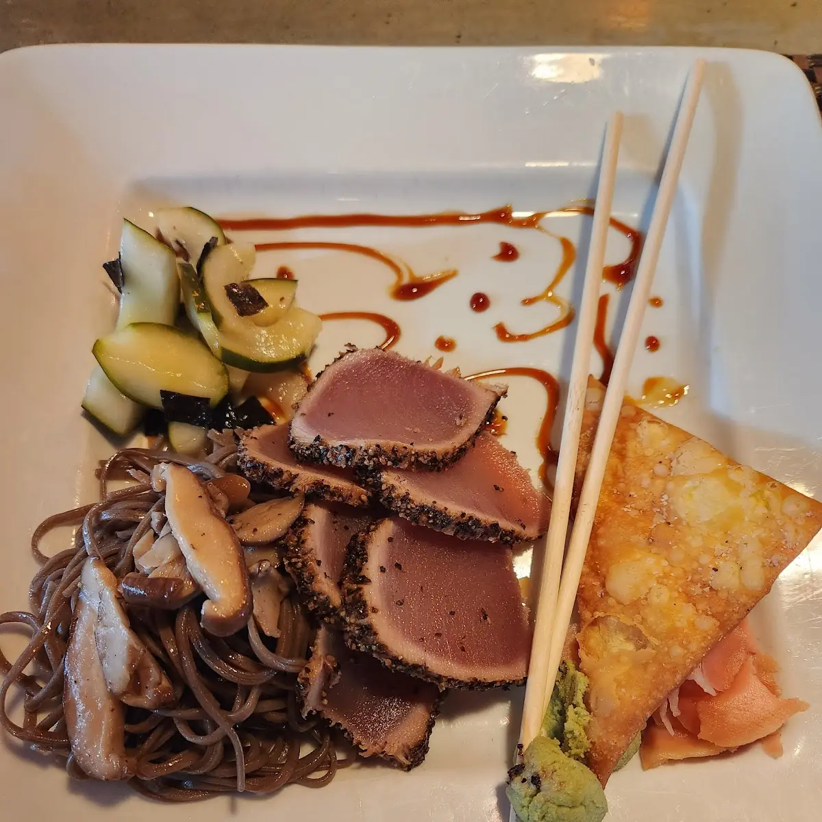 Pepper Seared Rare Tuna Sashimi Poke