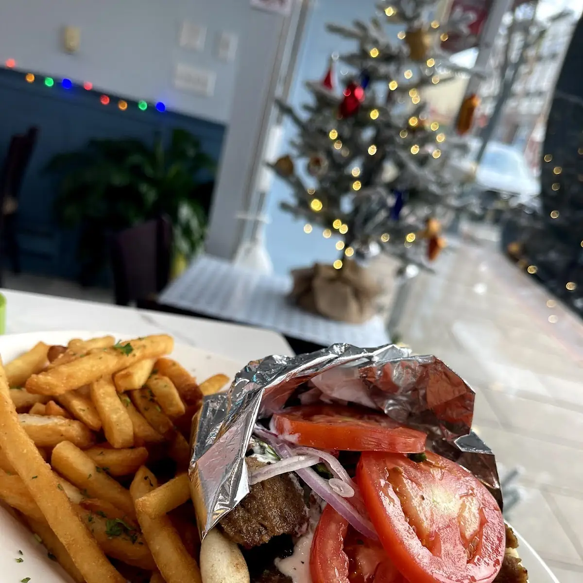 Street Cart Platter  combo  chicken kebob  & lamb beef gyro