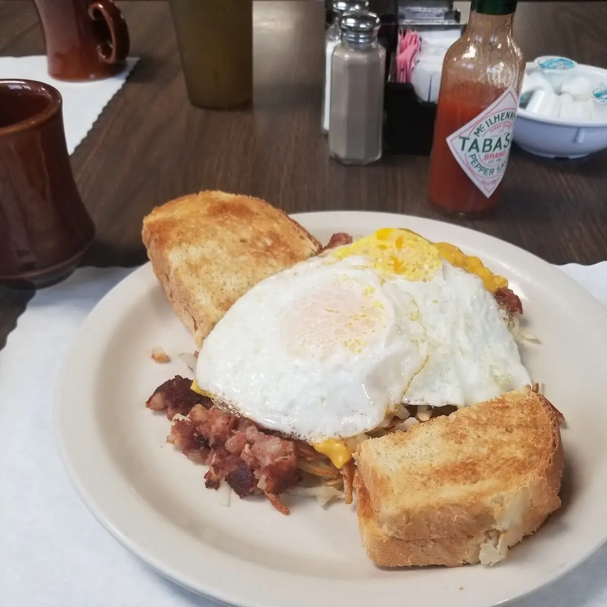 Corned Beef Hash with Eggs and Toast