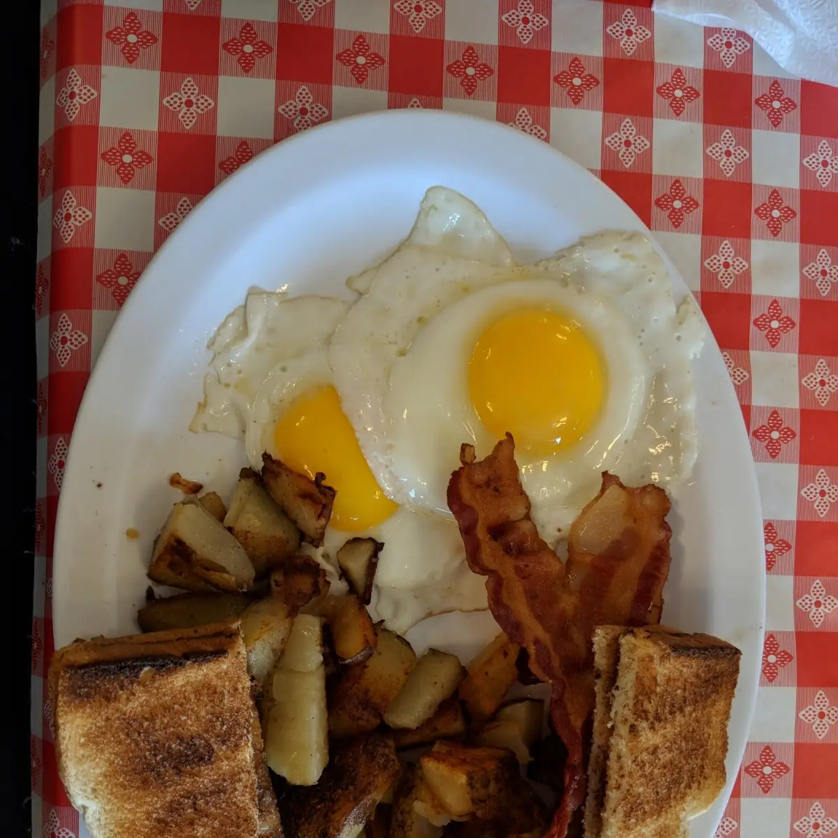 Eggs Bacon Hash Browns & Toast