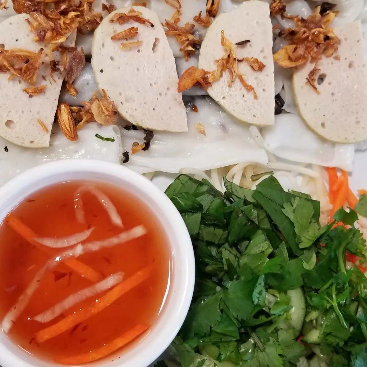 Bánh Cuốn