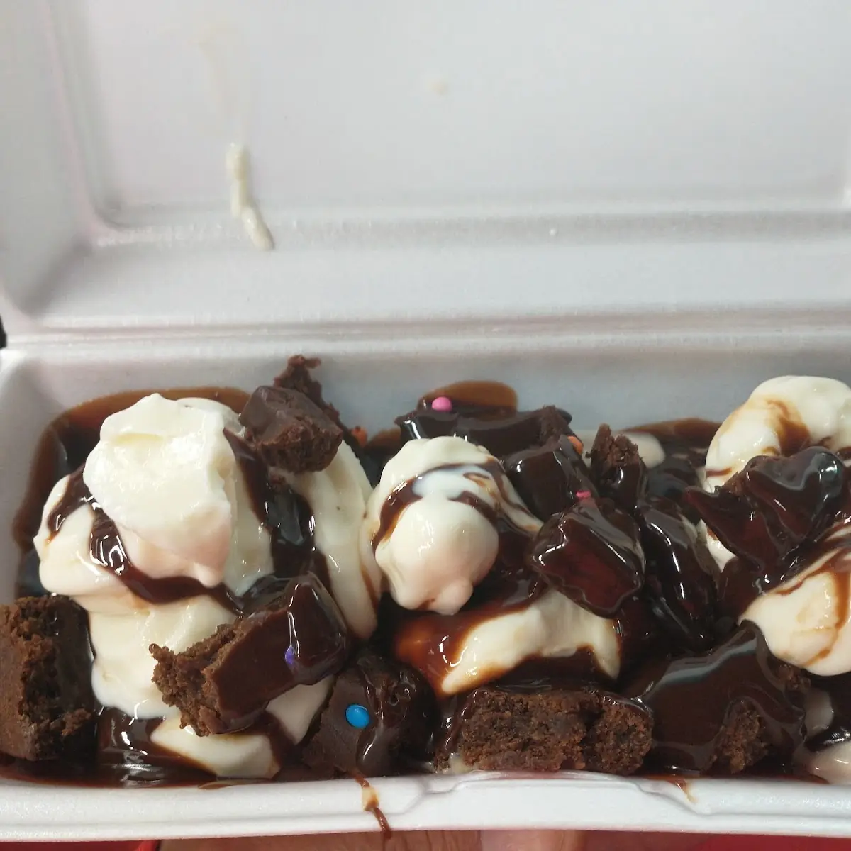 Brownie Sundae