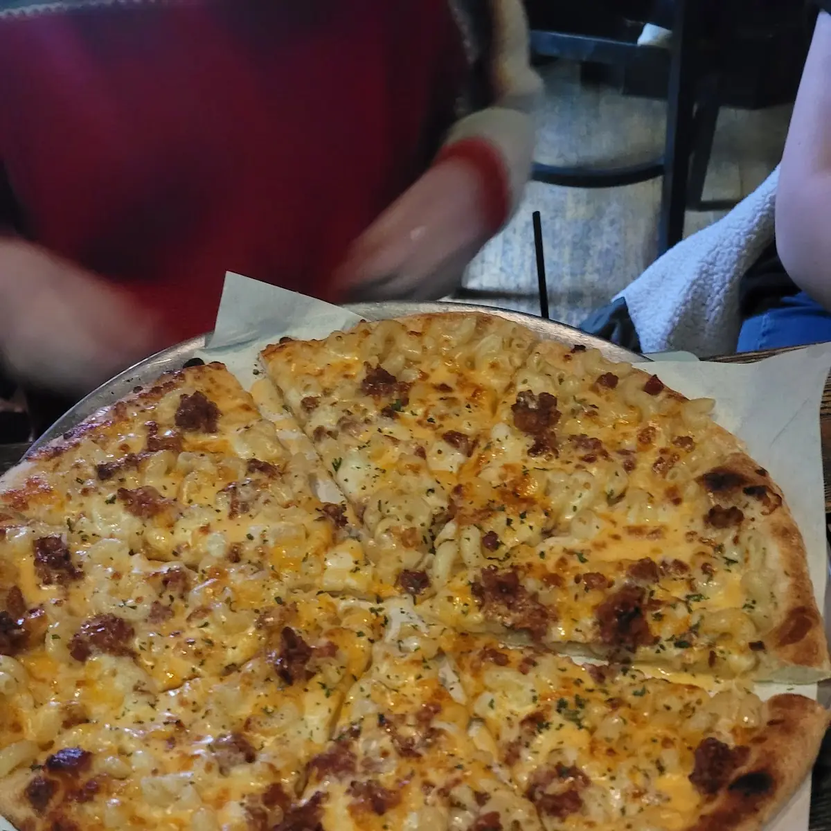 Mac & Cheese Pizza