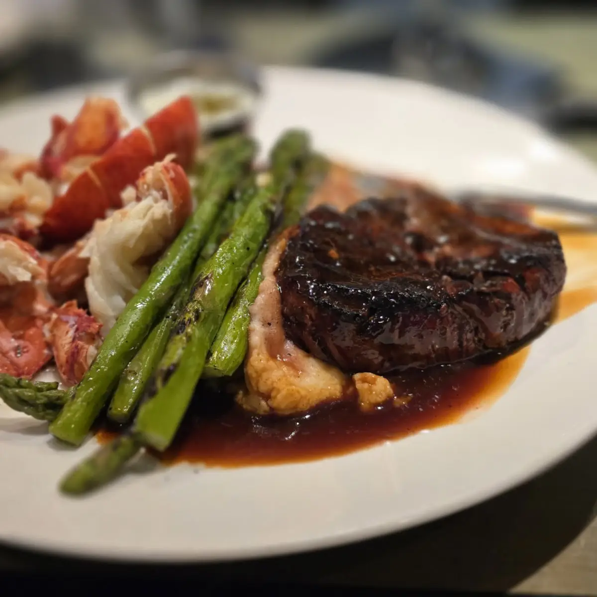 Filet Mignon & Jumbo Lump Crab