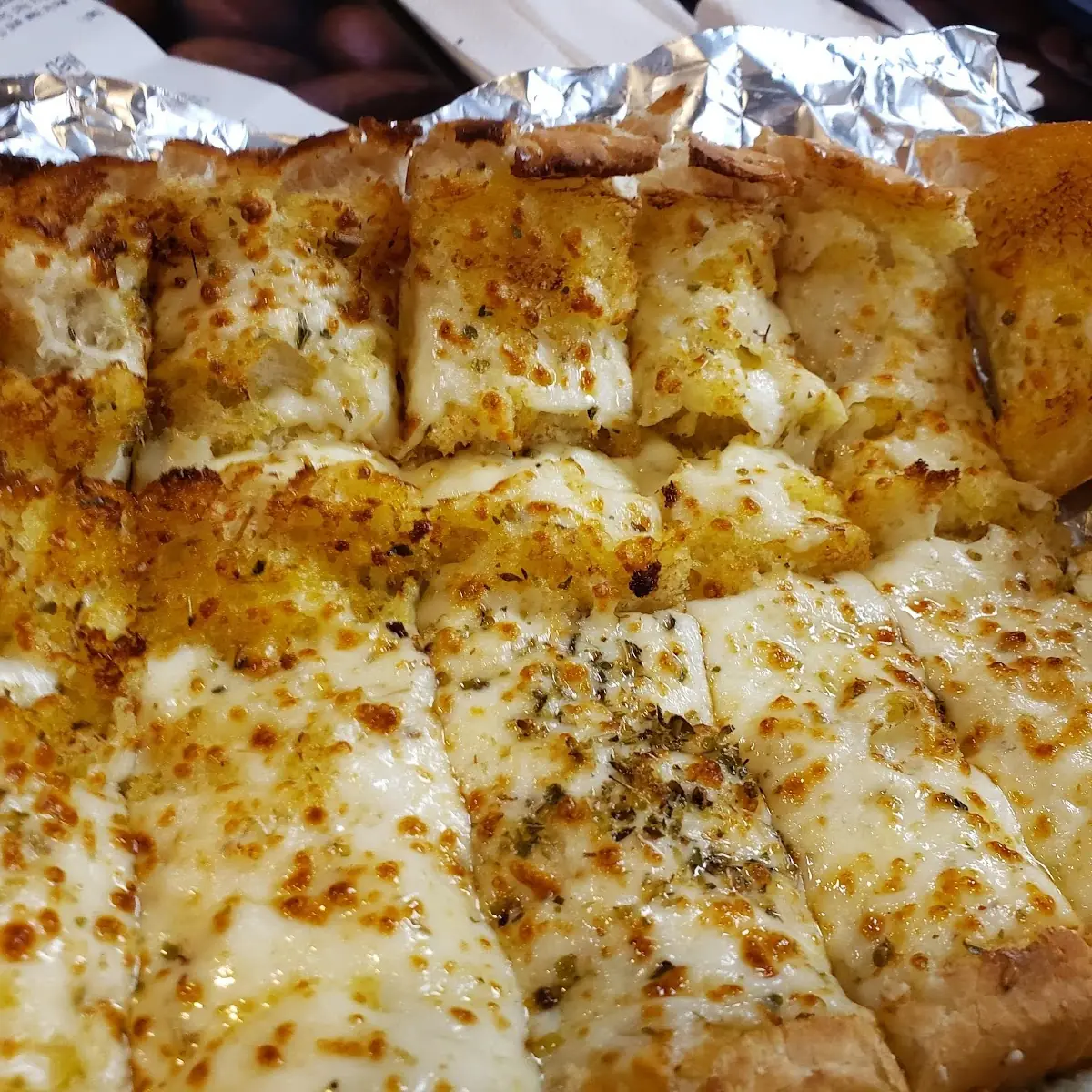 Garlic Cheesy Bread