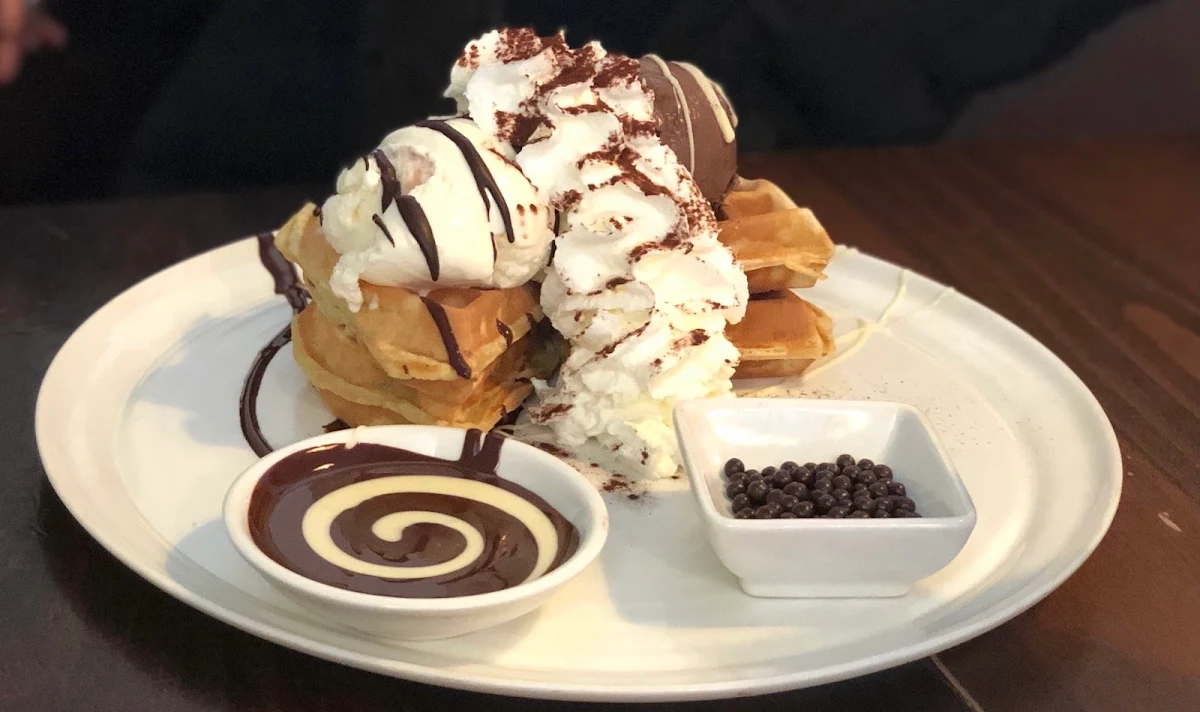 Illegal Chocolate Waffle, CACAO 70 Eatery