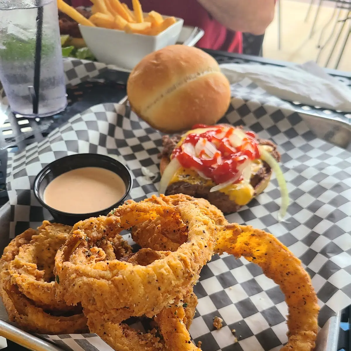Onion Rings and Dipping Sauce