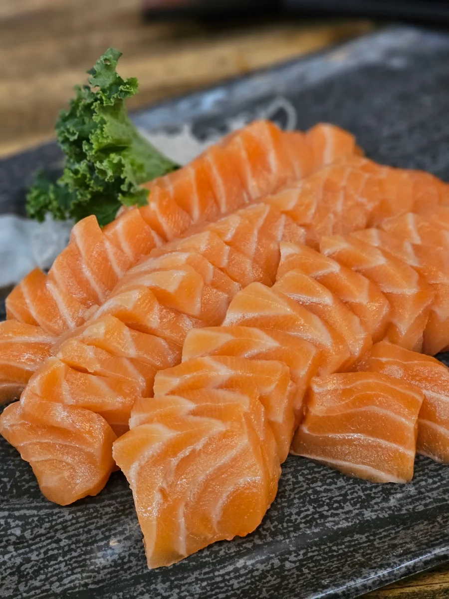 Salmon and Tuna Sashimi, Tanuki Kyoto Sushi