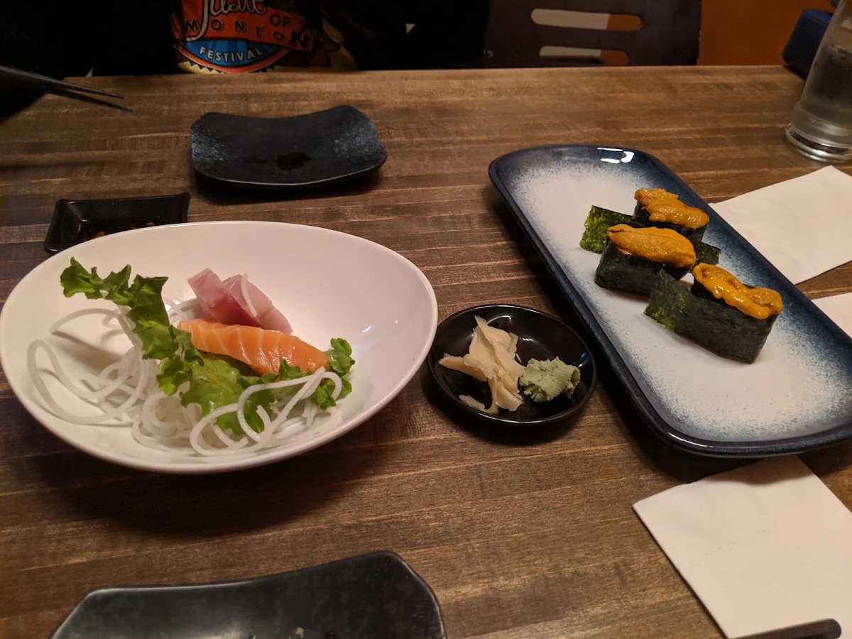 Tanuki Kyoto Special Salmon, Tanuki Kyoto Sushi