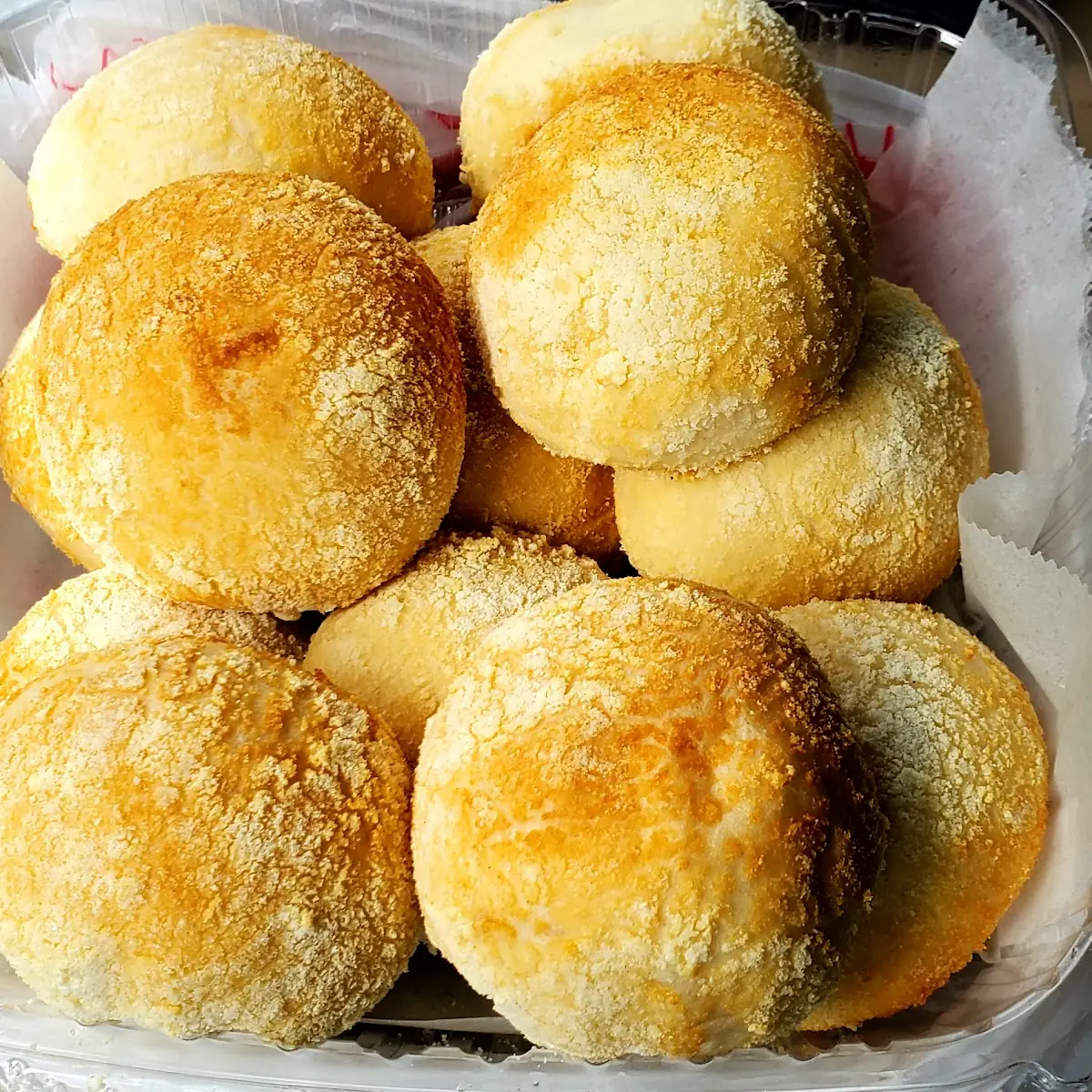 Hot and Fresh Cheese Balls