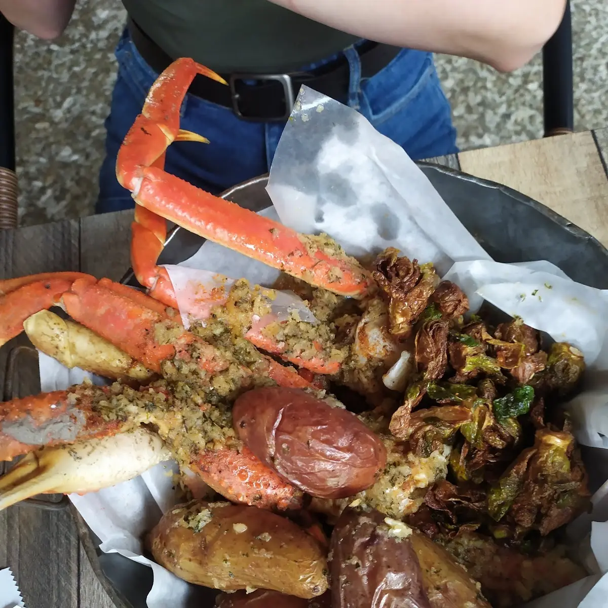 Snow Crab Steam Pot