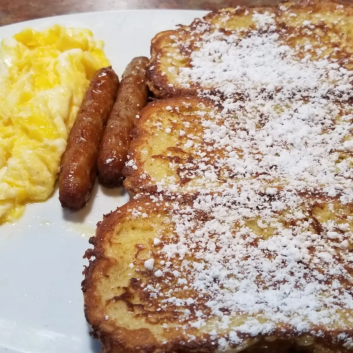 Scrambled Egg Hash Browns & Toast