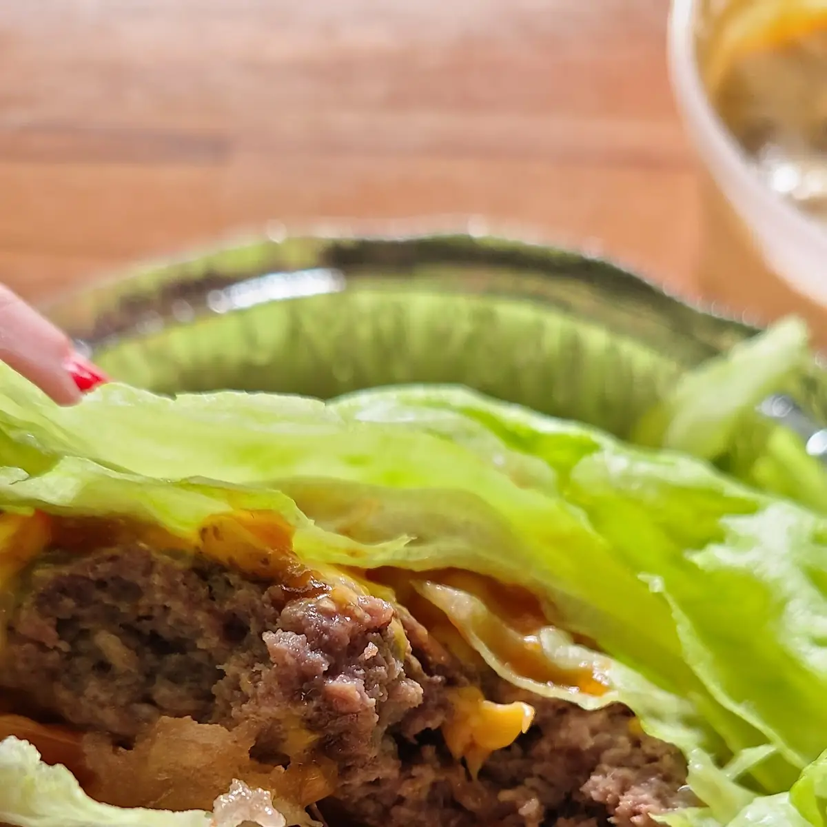 Cheeseburger Lettuce Wrap