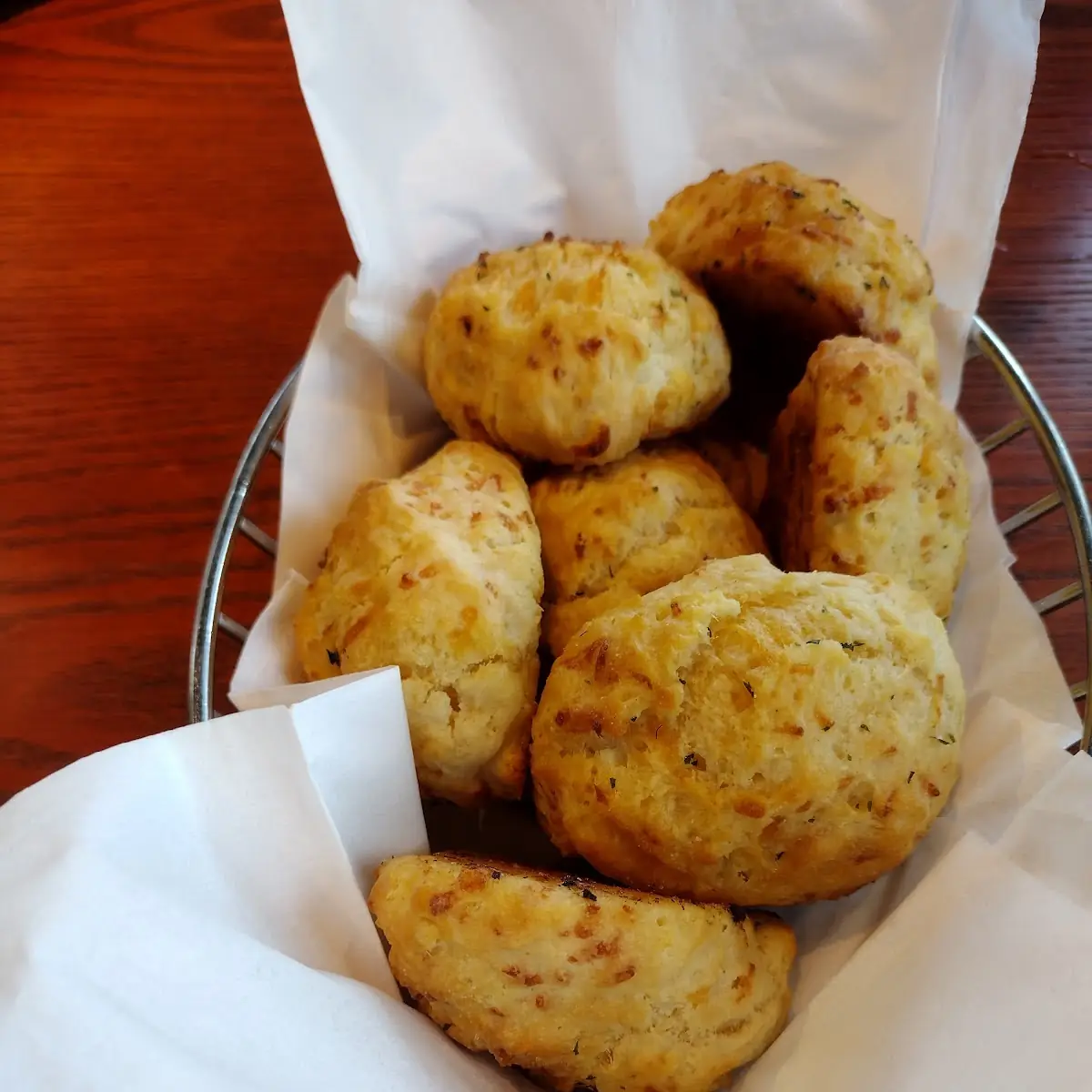 Endless Chowder Salad & Cheddar Bay Biscuits