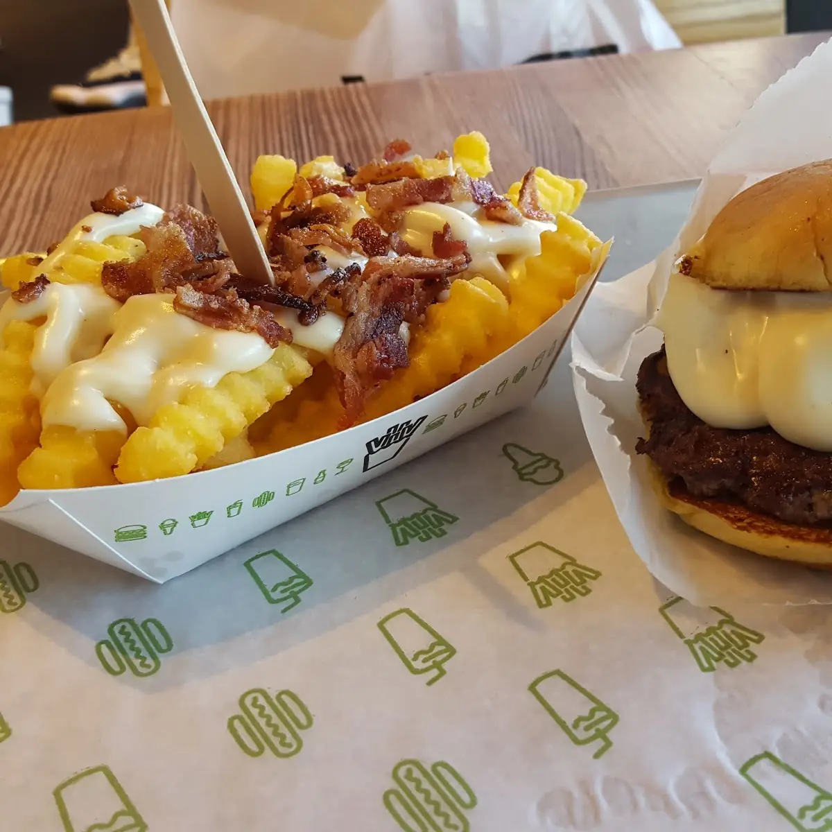 Cheddar Cheese Bacon Burger