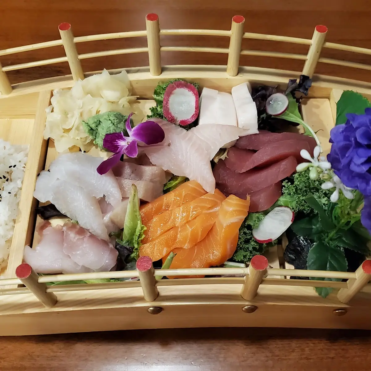 Sashimi Deluxe