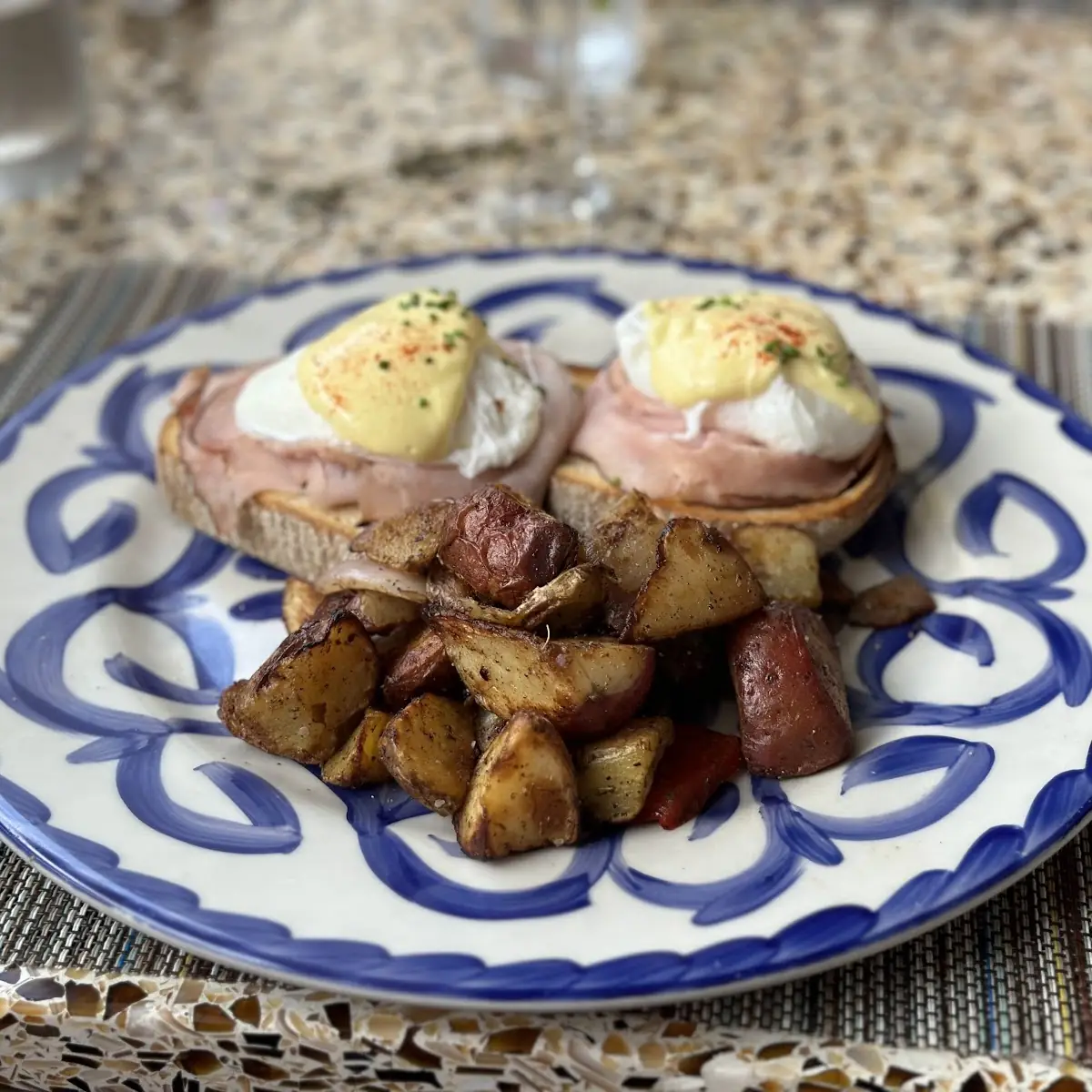Havana Eggs Benedict