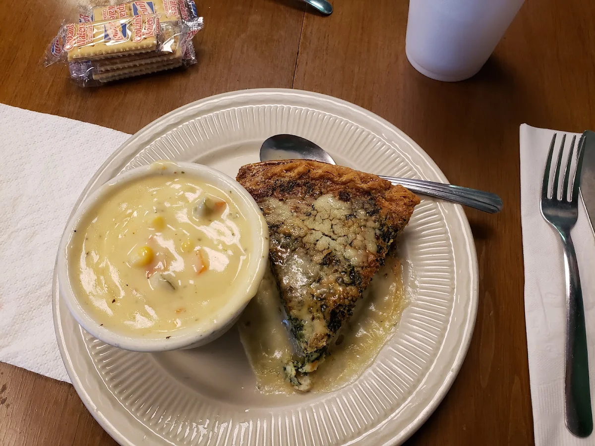 Cheesy Vegetable Soup and Spinach Sausage Quiche