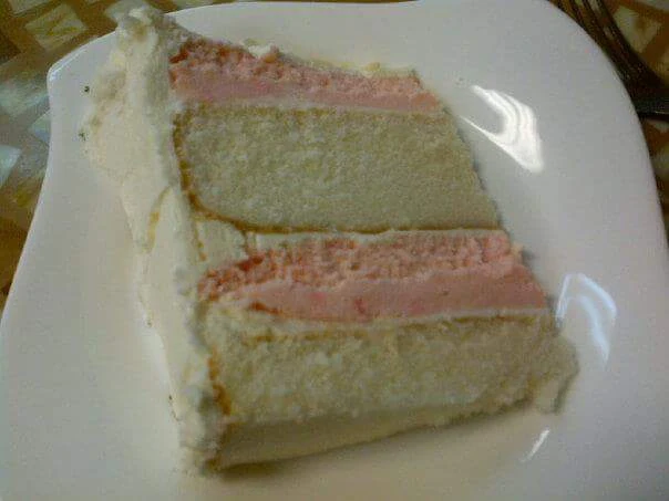 White Chocolate Peppermint Cake