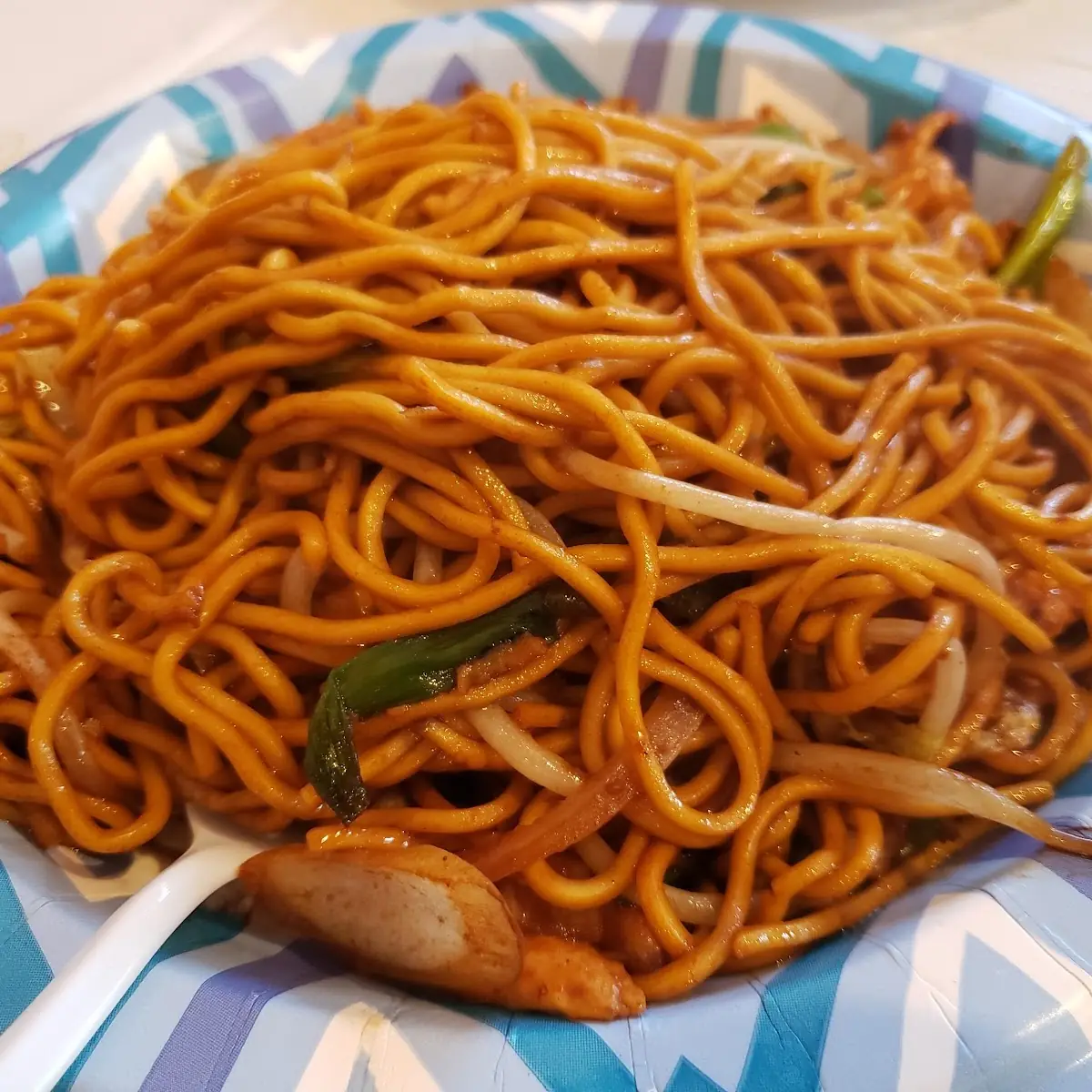 Chicken Lo Mein