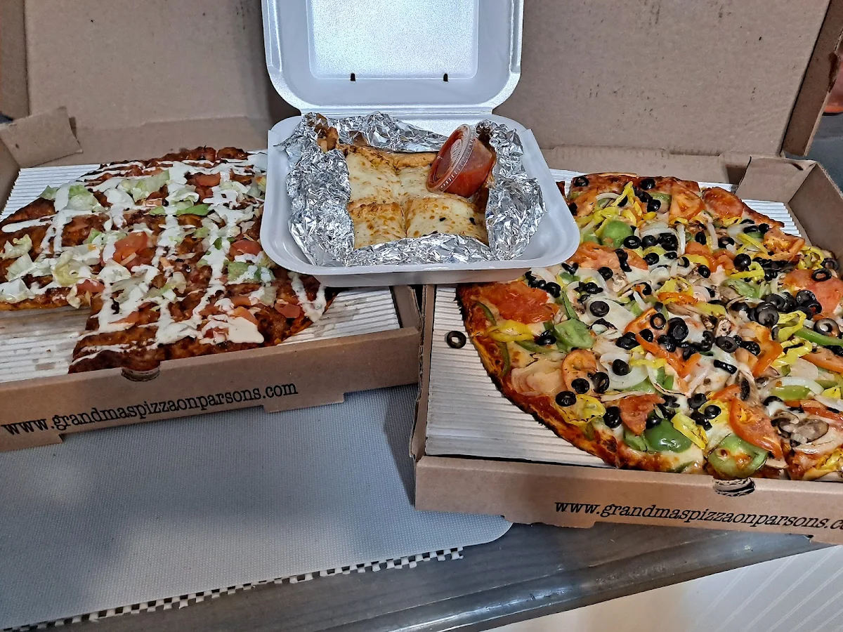 blt and Veggie Delight Pizza