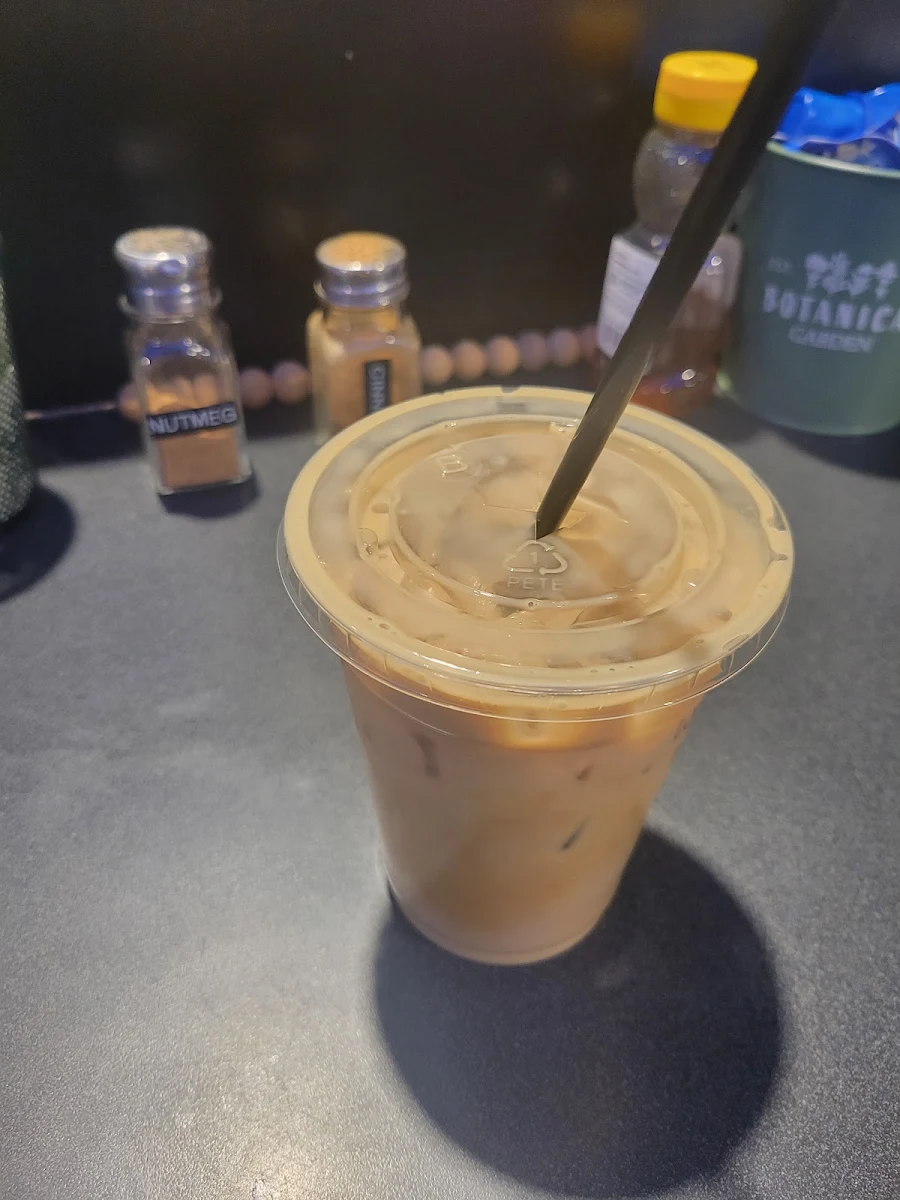Iced White Chocolate Latte