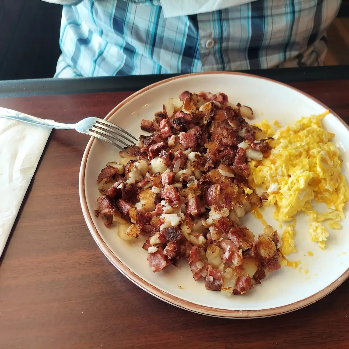 Corn Beef Hash with Eggs Scambled