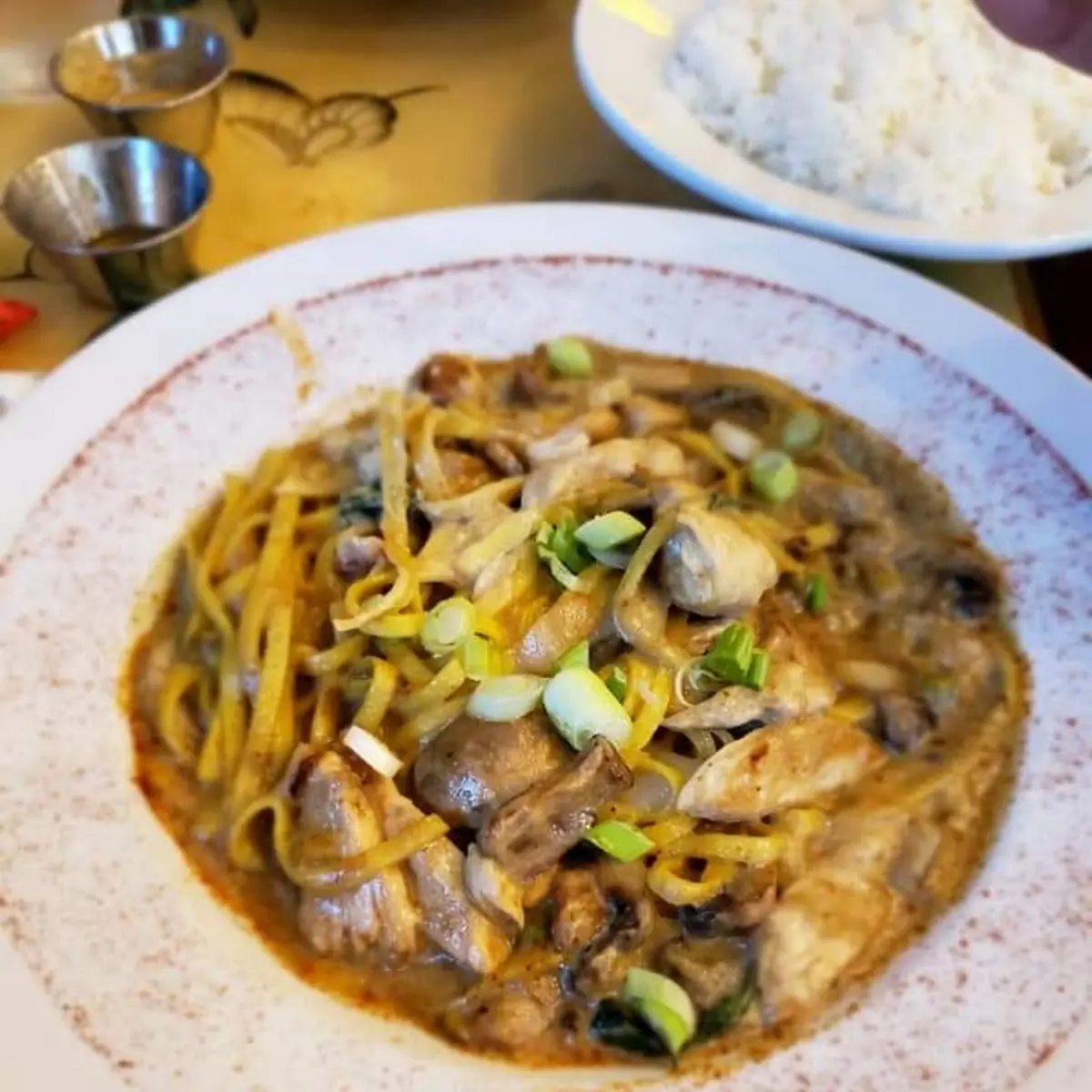Green Curry Lo Mein