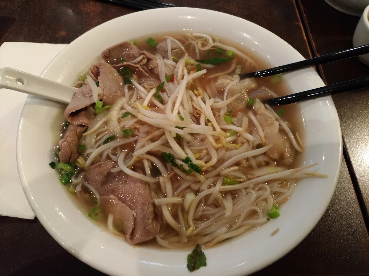 Pho DAC Biet