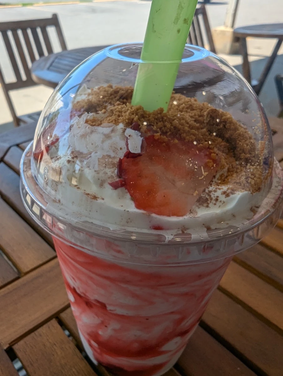 Cheesecake Dream Shake, Buns N Cones Desserts - Scarborough