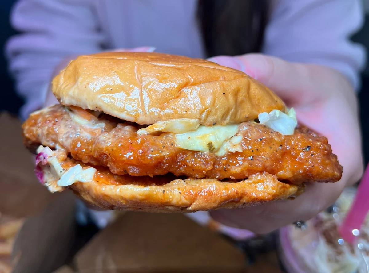 Nashville Hot Chicken Sandwich, Buns N Cones Desserts - Scarborough