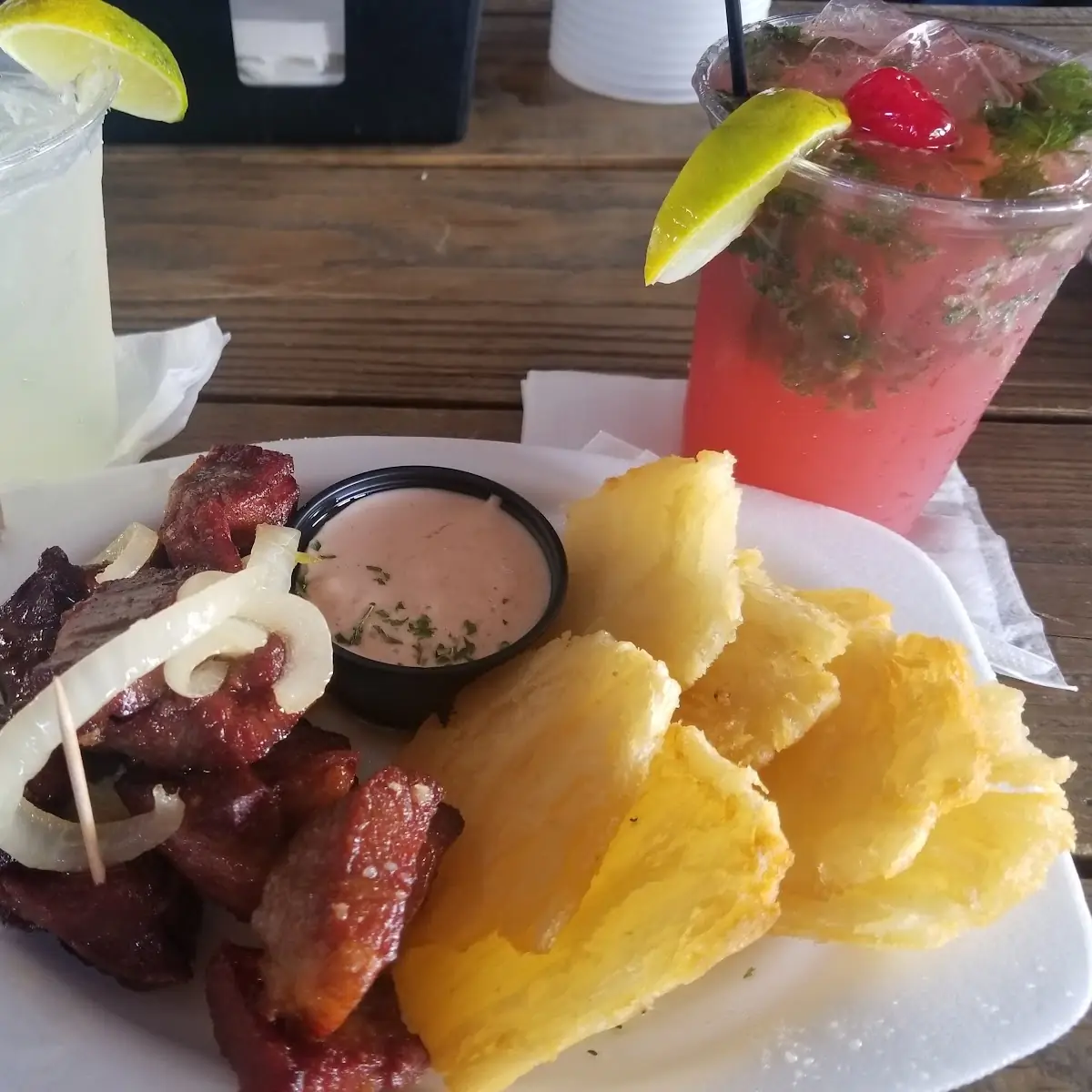 Carne Asada Con Tostones De Pana